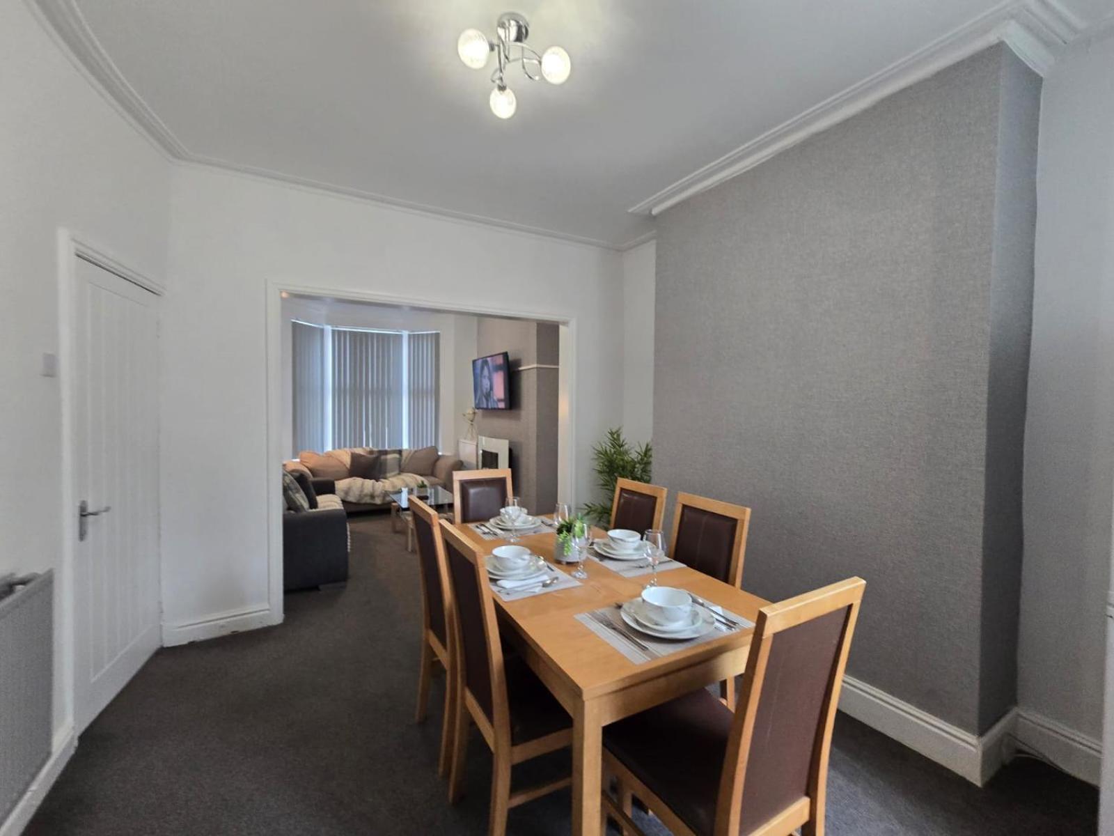 Quarto 3 Em Kensington ลิเวอร์พูล ภายนอก รูปภาพ